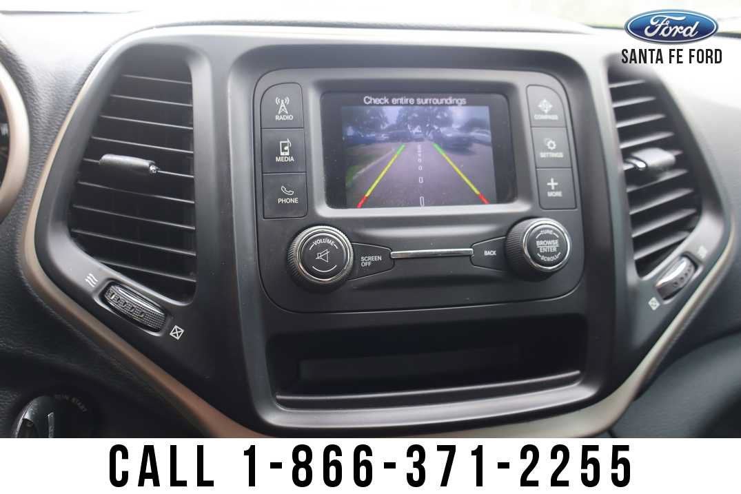 2016 Jeep Cherokee Altitude