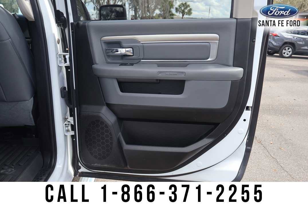 2019 RAM 1500 Classic SLT