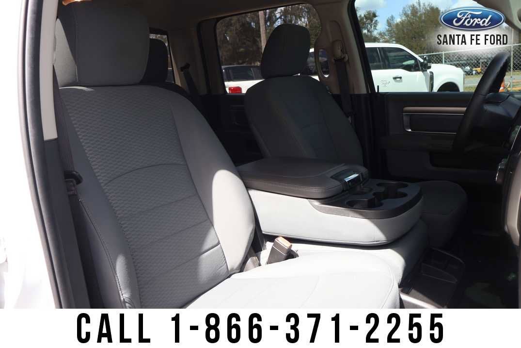 2019 RAM 1500 Classic SLT