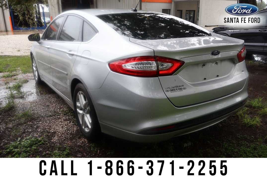 2014 Ford Fusion SE