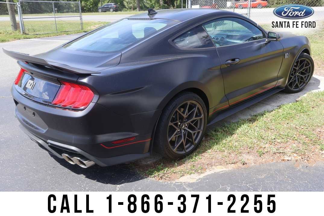 2022 Ford Mustang Mach 1