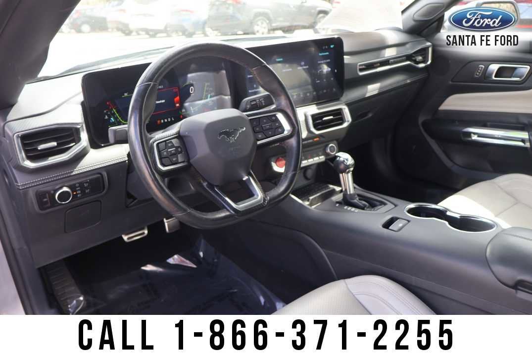 2024 Ford Mustang Premium