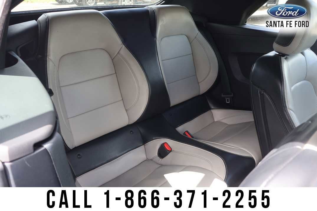 2024 Ford Mustang Premium