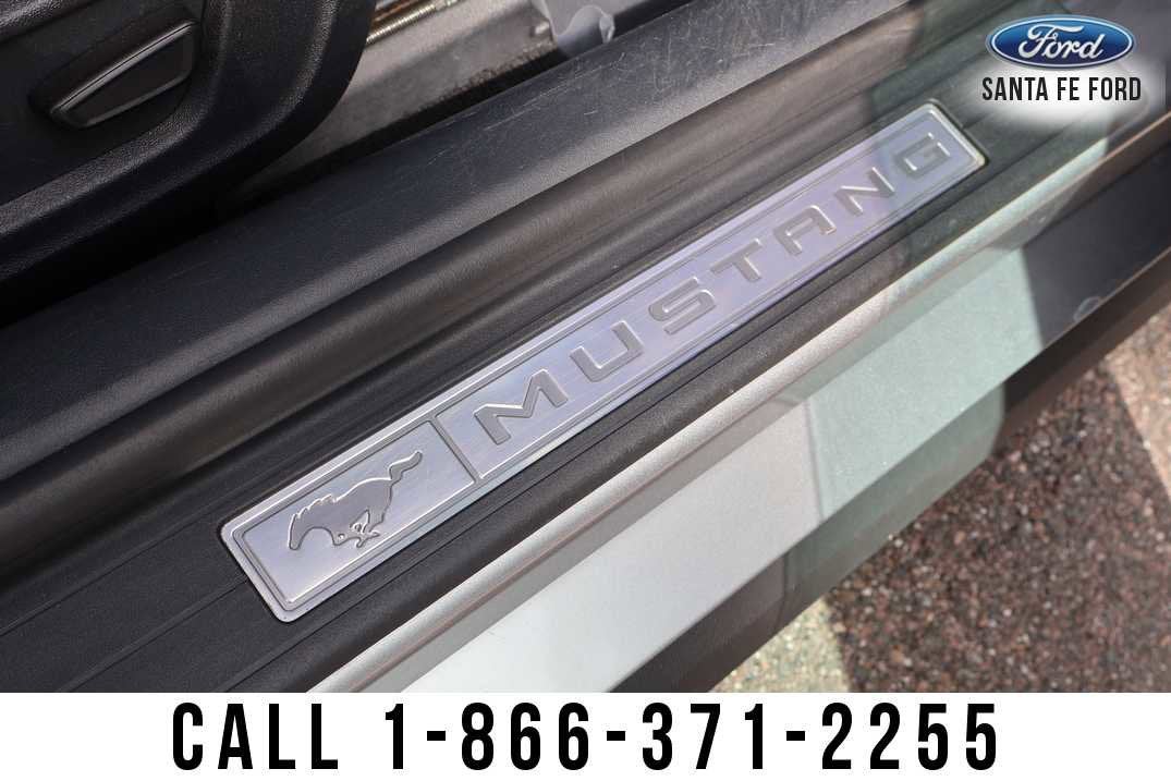 2024 Ford Mustang Premium