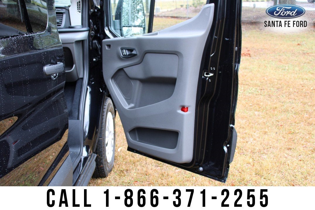 2024 Ford Transit Passenger Wagon Base