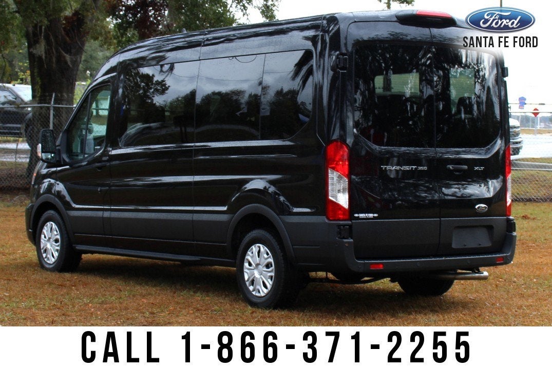 2024 Ford Transit Passenger Wagon Base