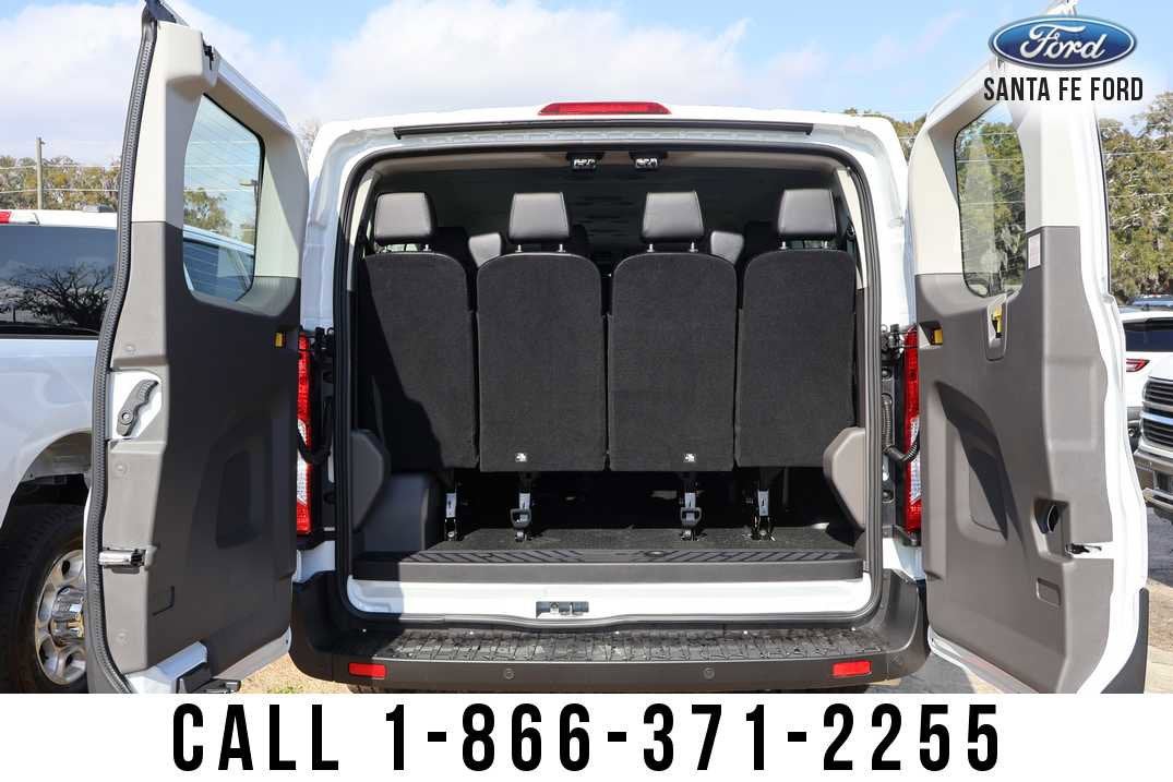 2026 Ford Transit Passenger Wagon Base