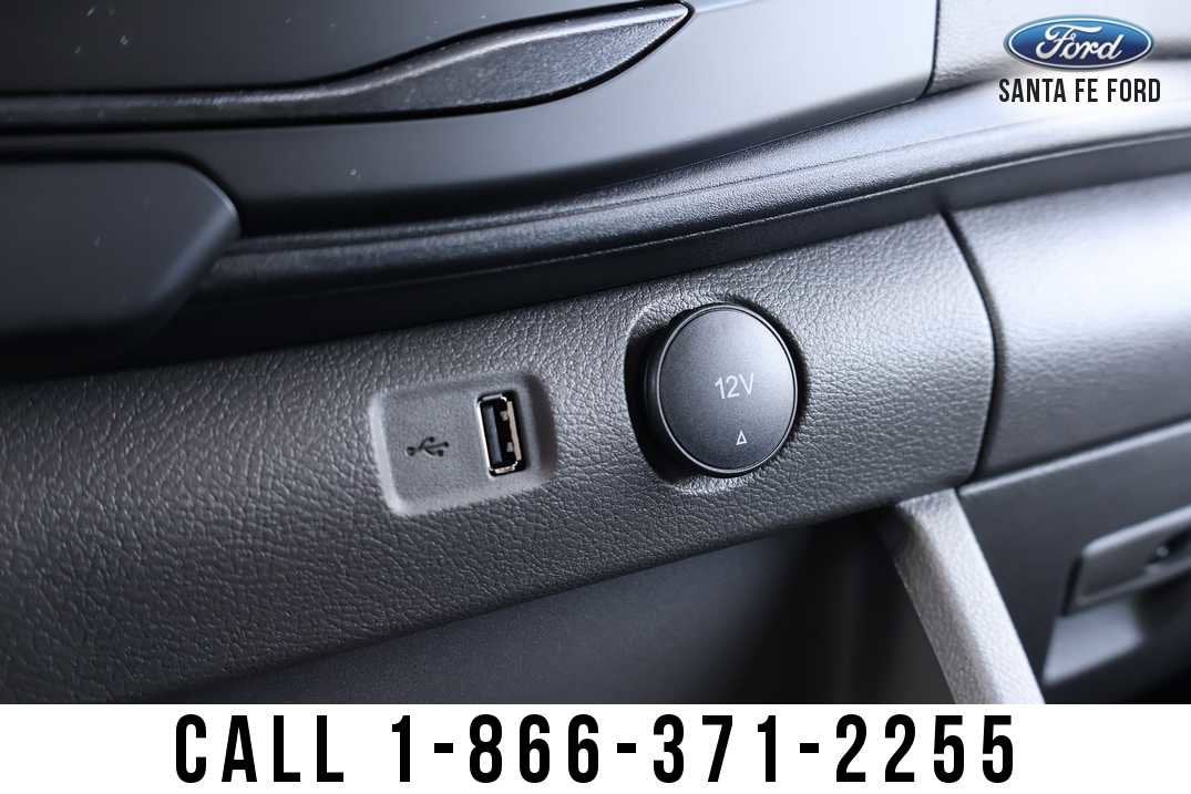 2026 Ford Transit Passenger Wagon Base