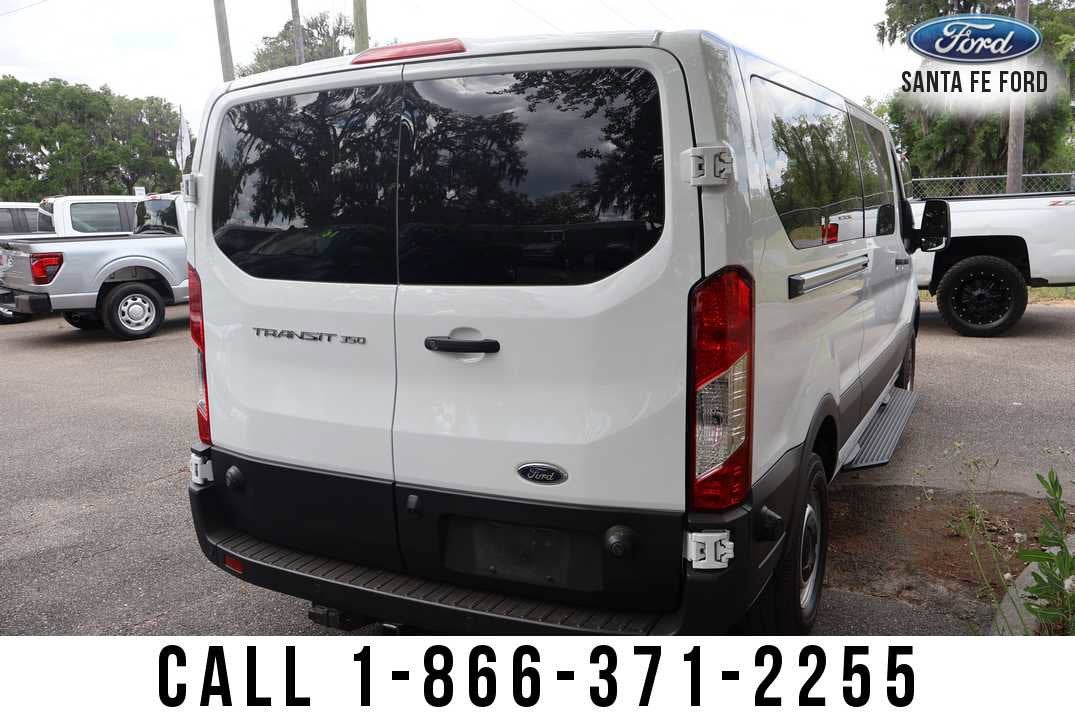 2024 Ford Transit Passenger Wagon XL