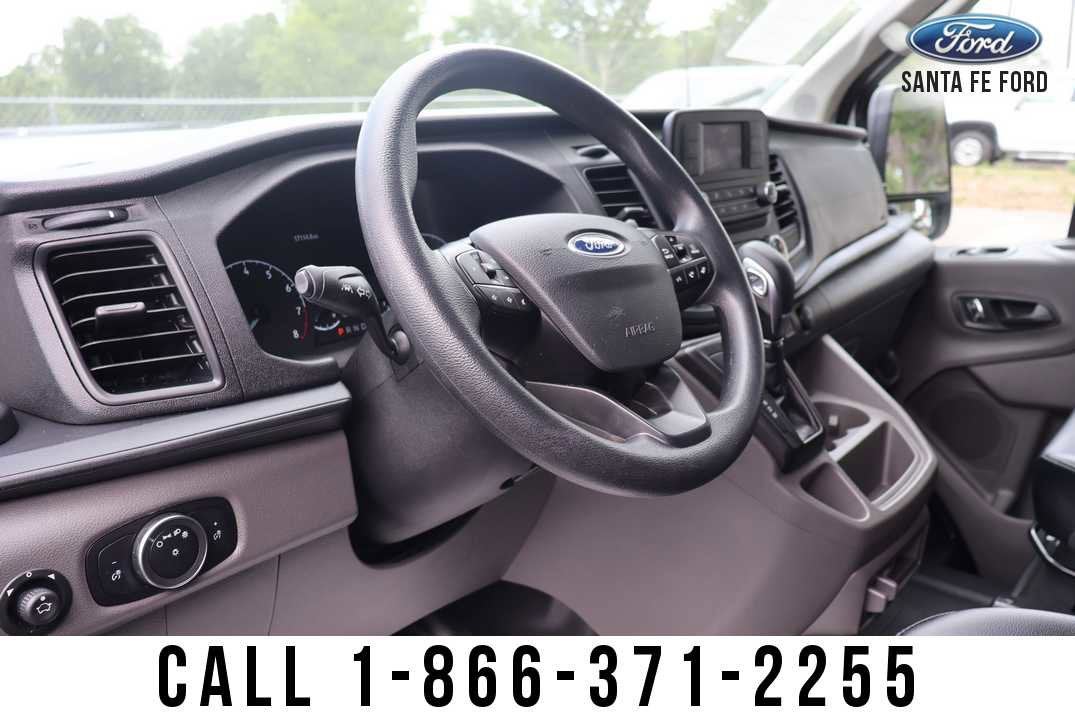 2024 Ford Transit Passenger Wagon XL