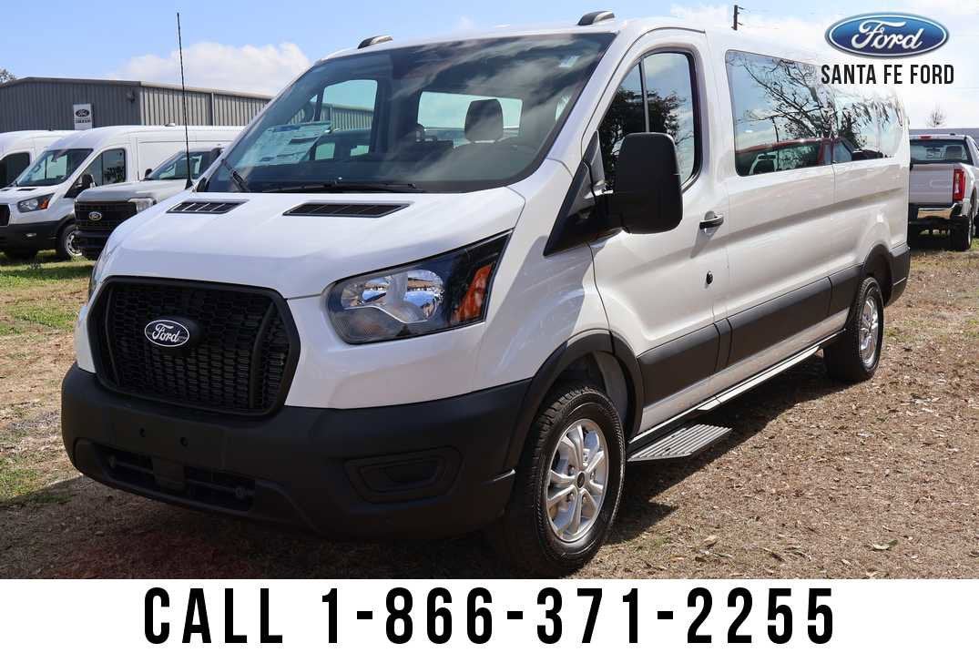 2026 Ford Transit Passenger Wagon Base