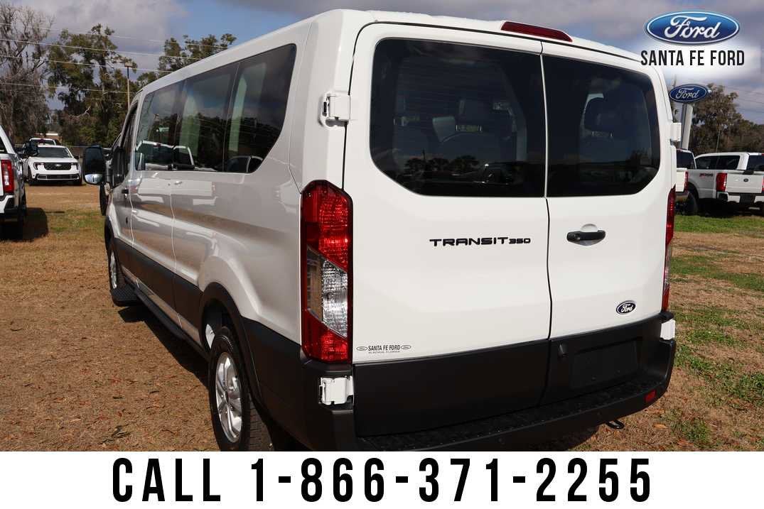 2026 Ford Transit Passenger Wagon Base
