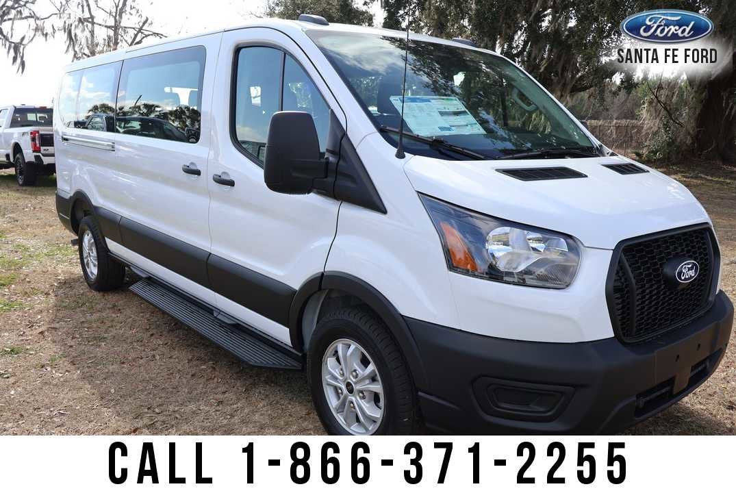 2026 Ford Transit Passenger Wagon Base