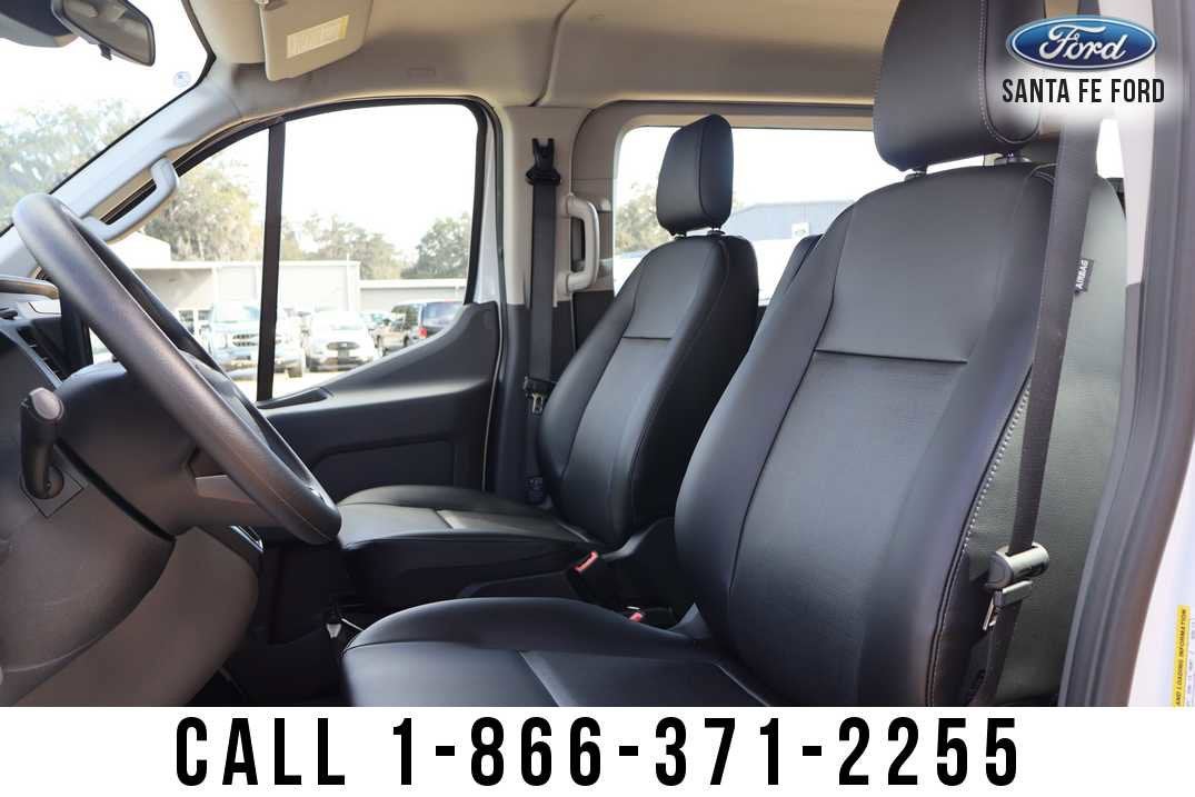 2026 Ford Transit Passenger Wagon Base