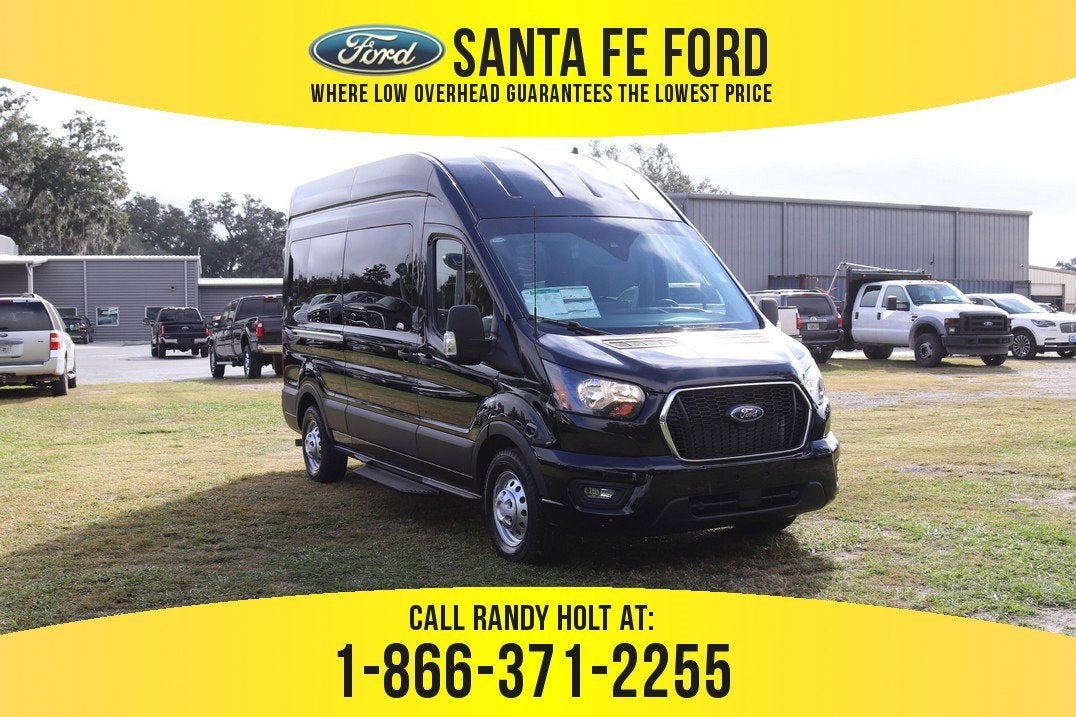 2024 Ford Transit Passenger Wagon Base