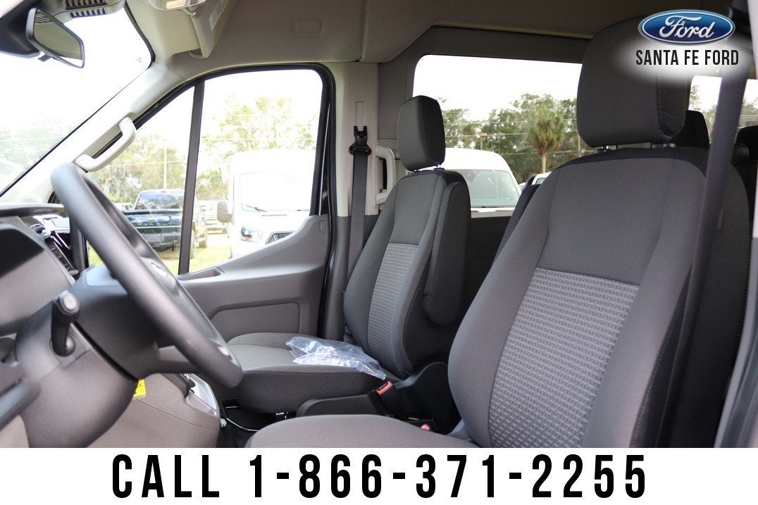 2024 Ford Transit Passenger Wagon Base