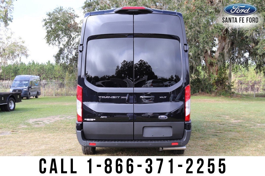 2024 Ford Transit Passenger Wagon Base