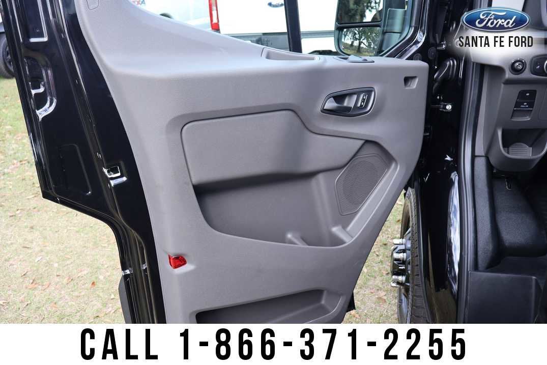 2026 Ford Transit Passenger Wagon Passenger Van XL