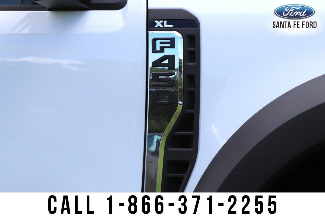 2025 Ford Super Duty F-450 DRW XL