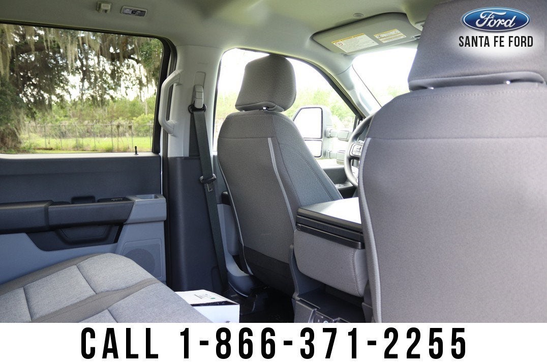 2025 Ford Super Duty F-450 DRW XL