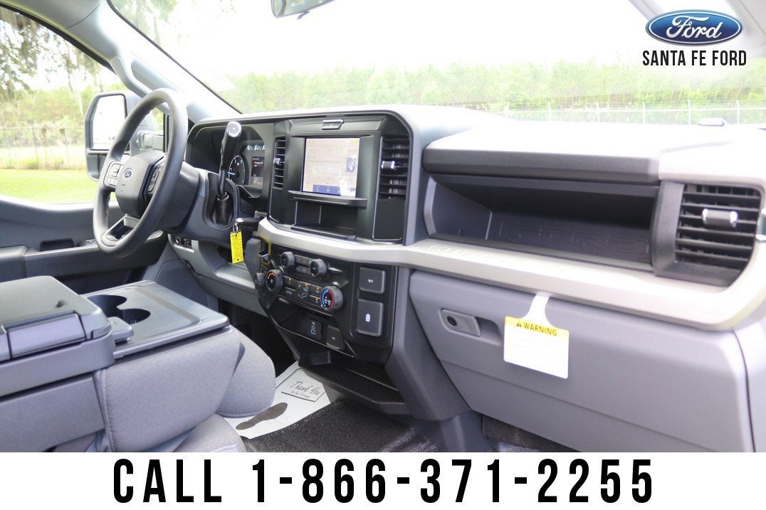 2025 Ford Super Duty F-450 DRW XL