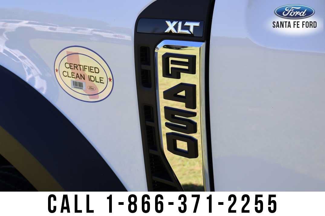 2027 Ford Super Duty F-450 DRW Base