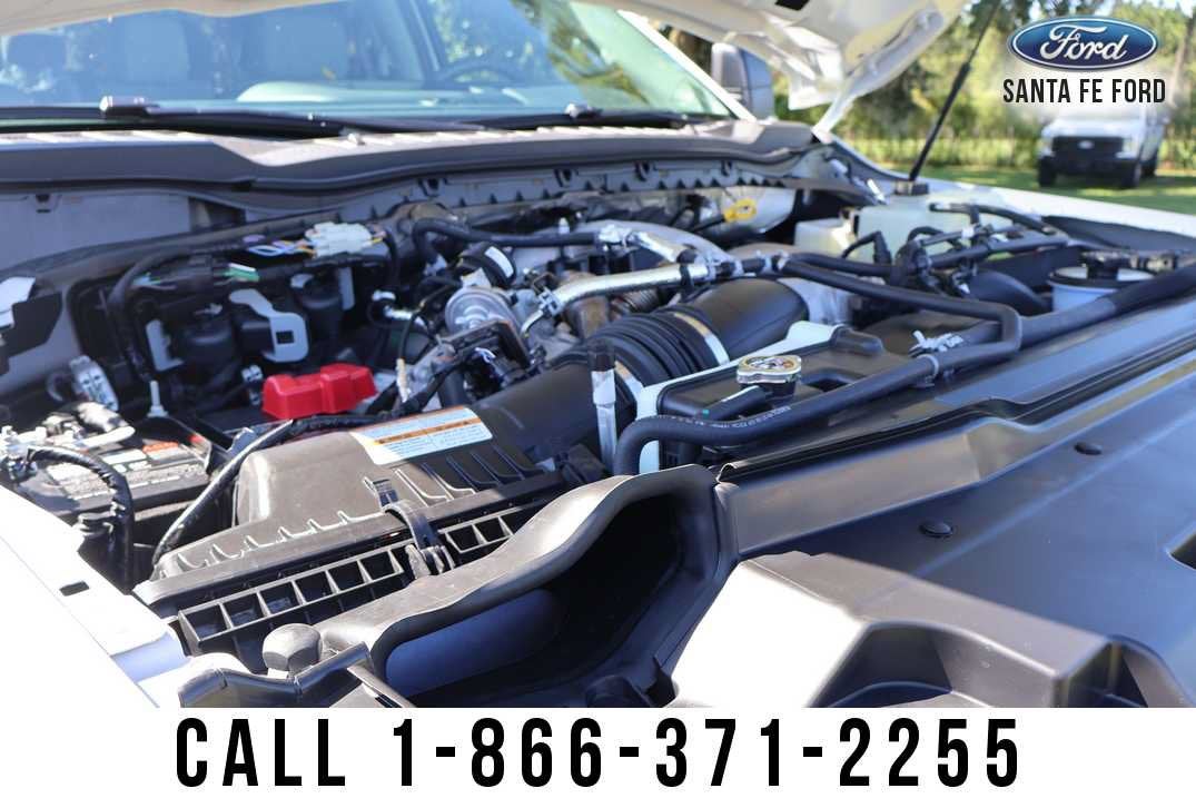 2027 Ford Super Duty F-450 DRW Base
