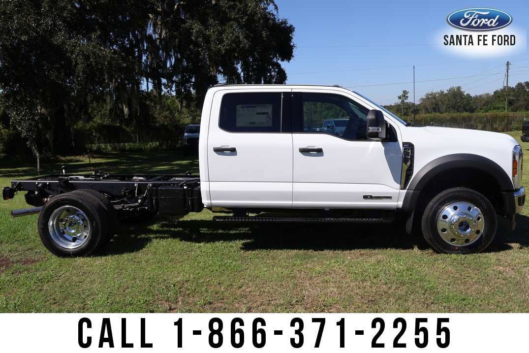 2027 Ford Super Duty F-450 DRW Base