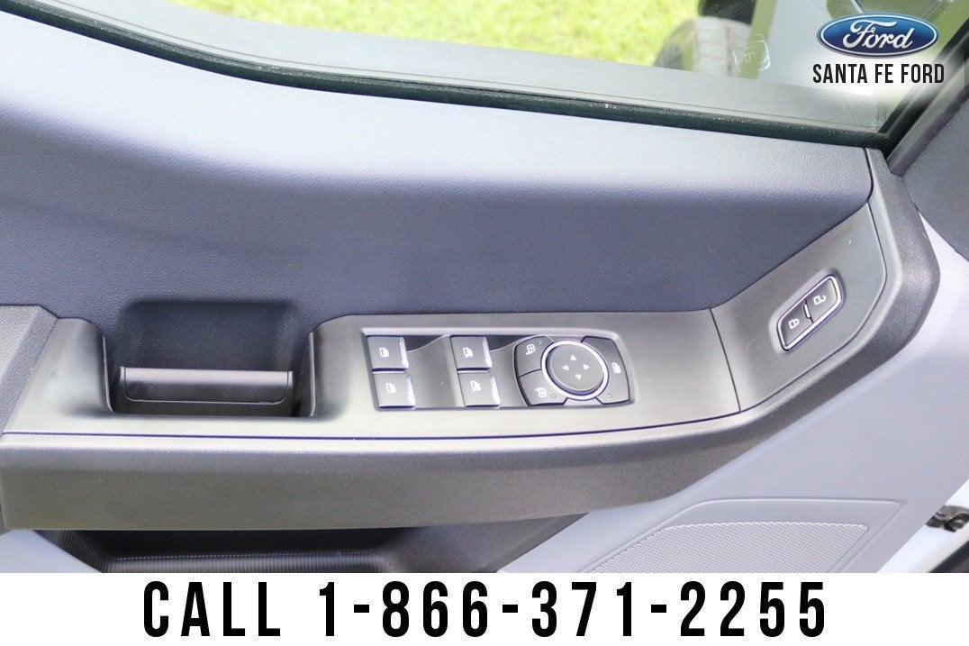 2025 Ford Super Duty F-550 DRW XL