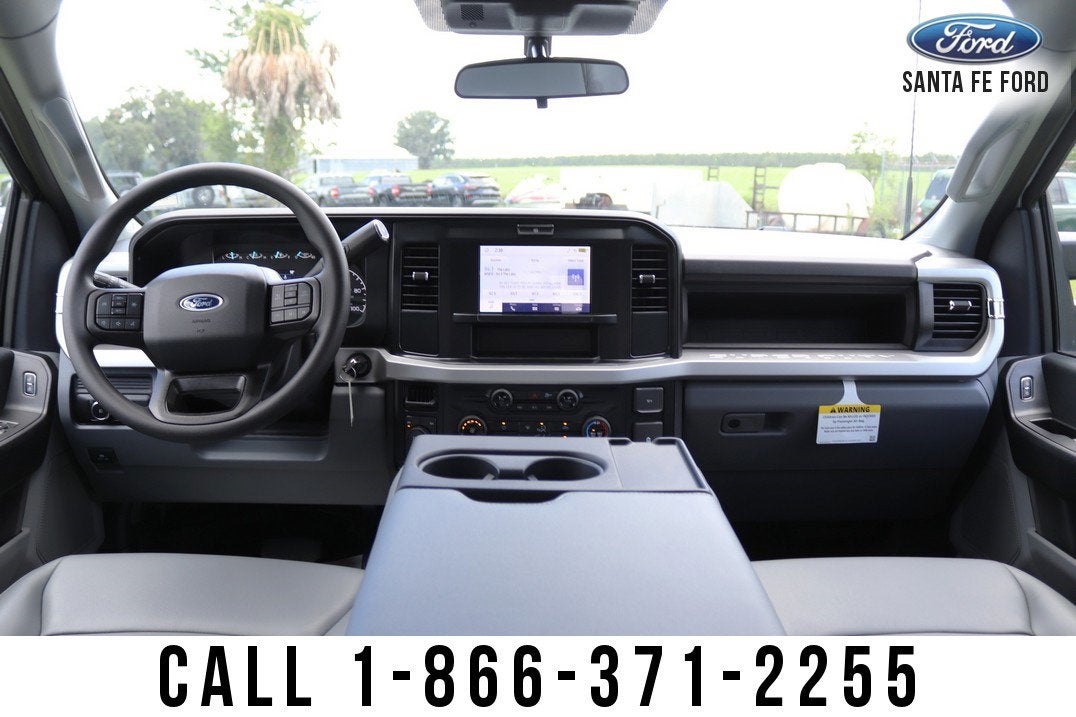 2025 Ford Super Duty F-550 DRW XL