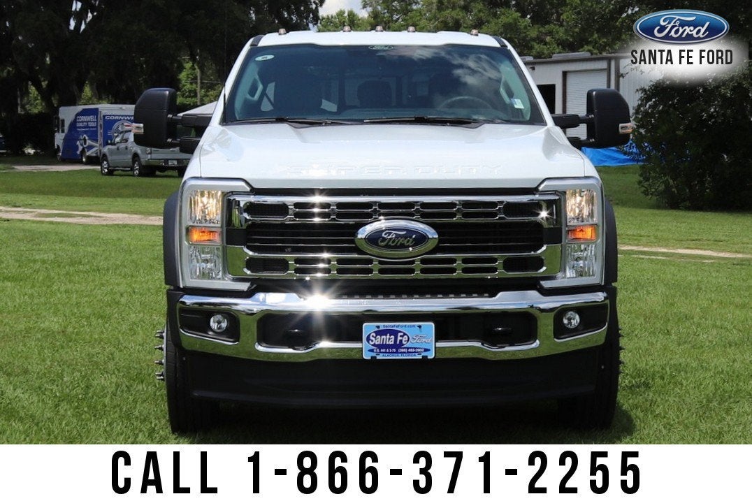 2025 Ford Super Duty F-550 DRW XL