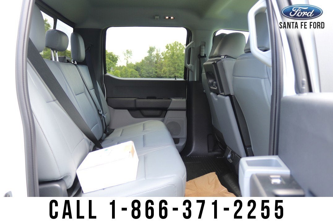 2025 Ford Super Duty F-550 DRW XL