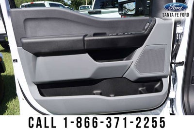 2027 Ford Super Duty F-350 DRW F-350® XL