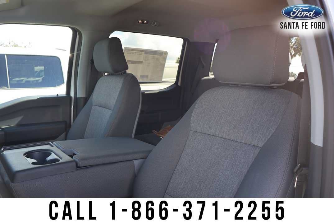 2027 Ford Super Duty F-350 DRW F-350® XL