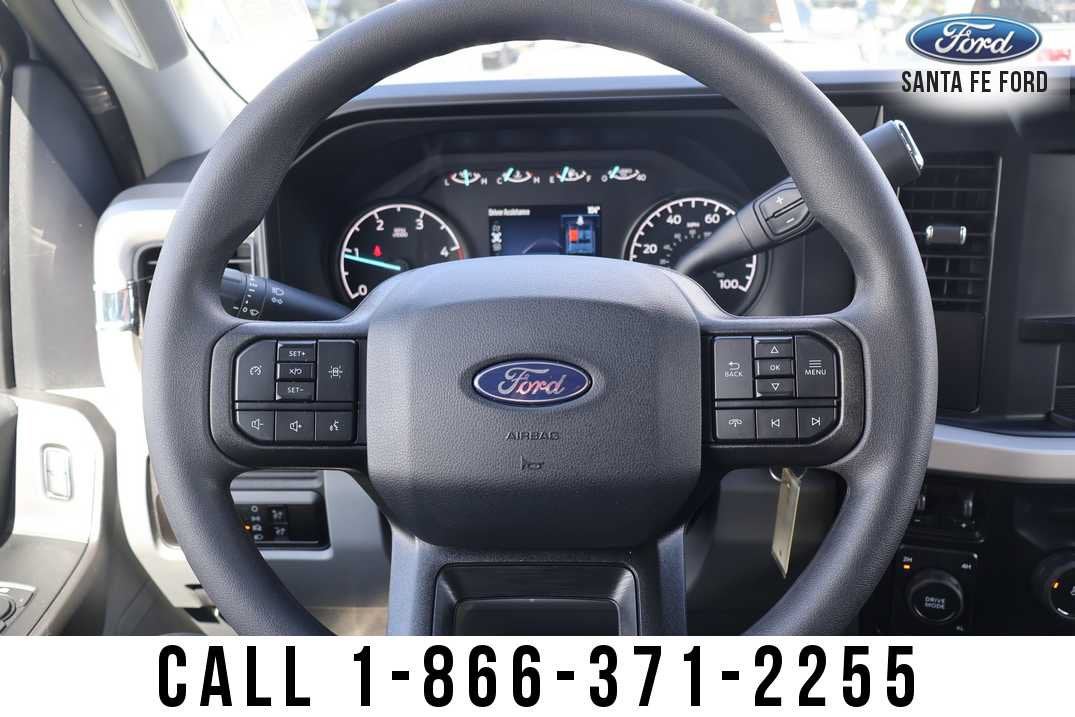 2027 Ford Super Duty F-350 DRW F-350® XL