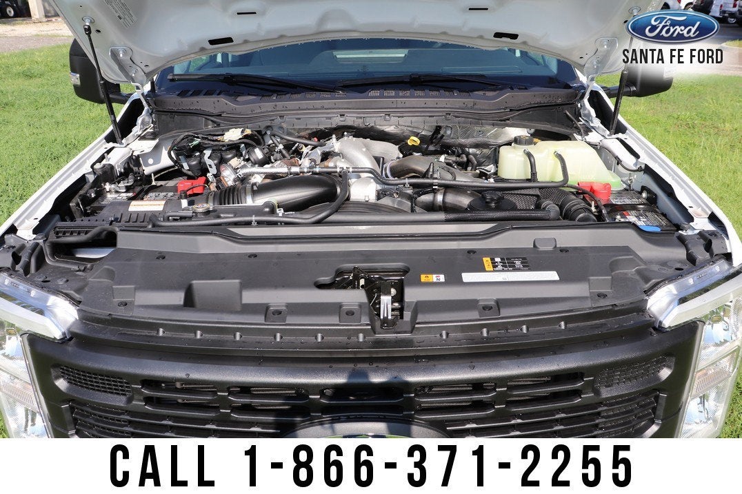 2023 Ford Super Duty F-350 DRW XL