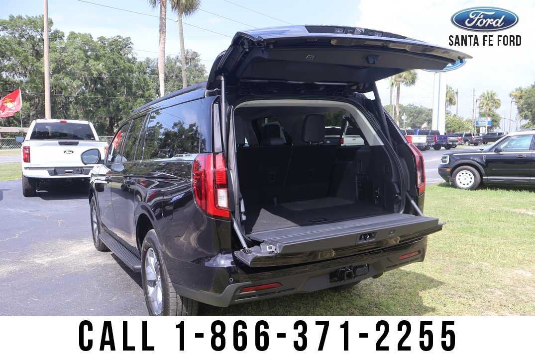 2027 Ford Expedition Max Active