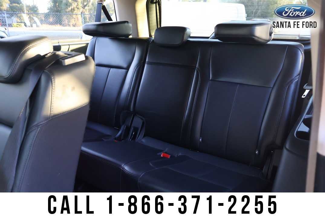 2022 Ford Expedition Max XLT