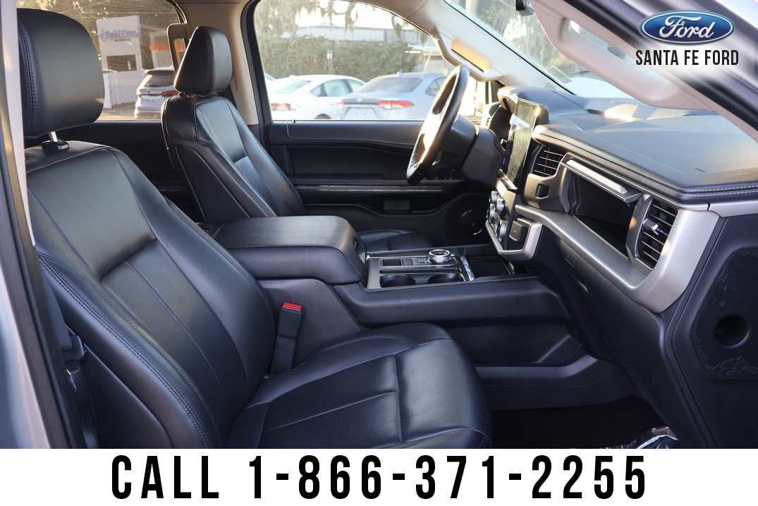 2022 Ford Expedition Max XLT