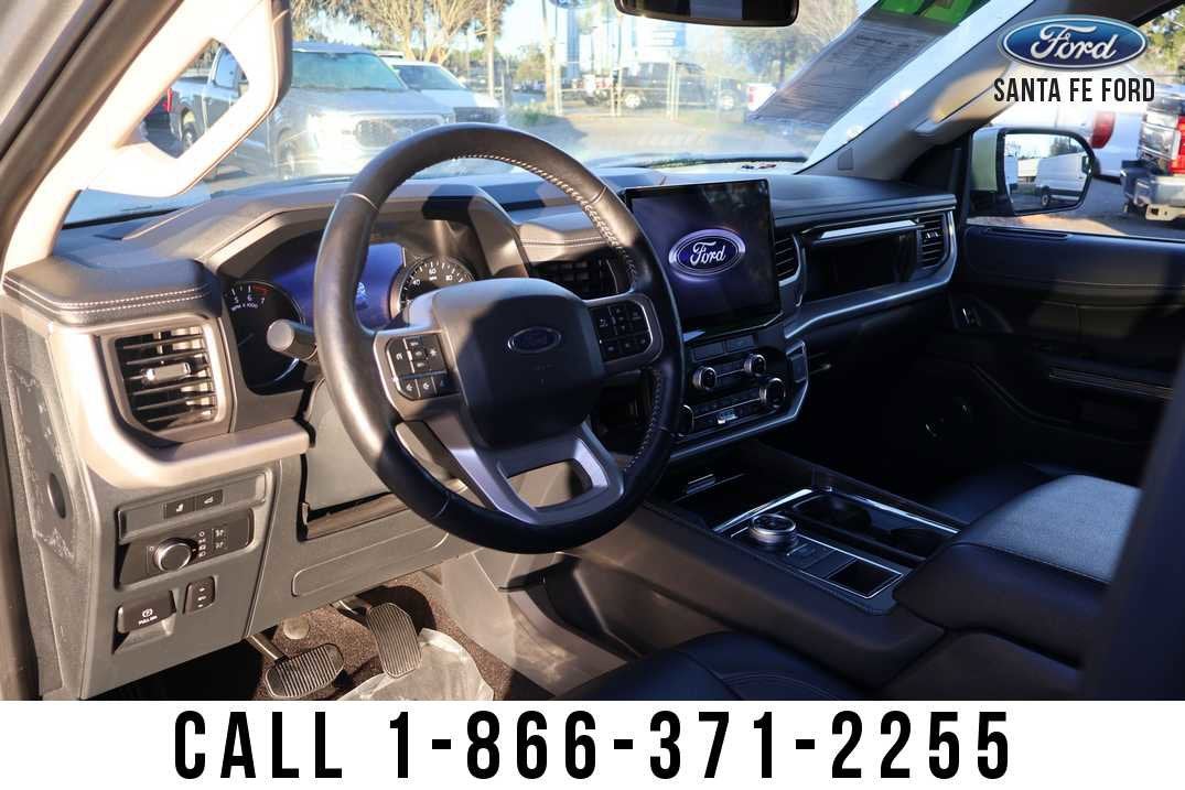 2022 Ford Expedition Max XLT