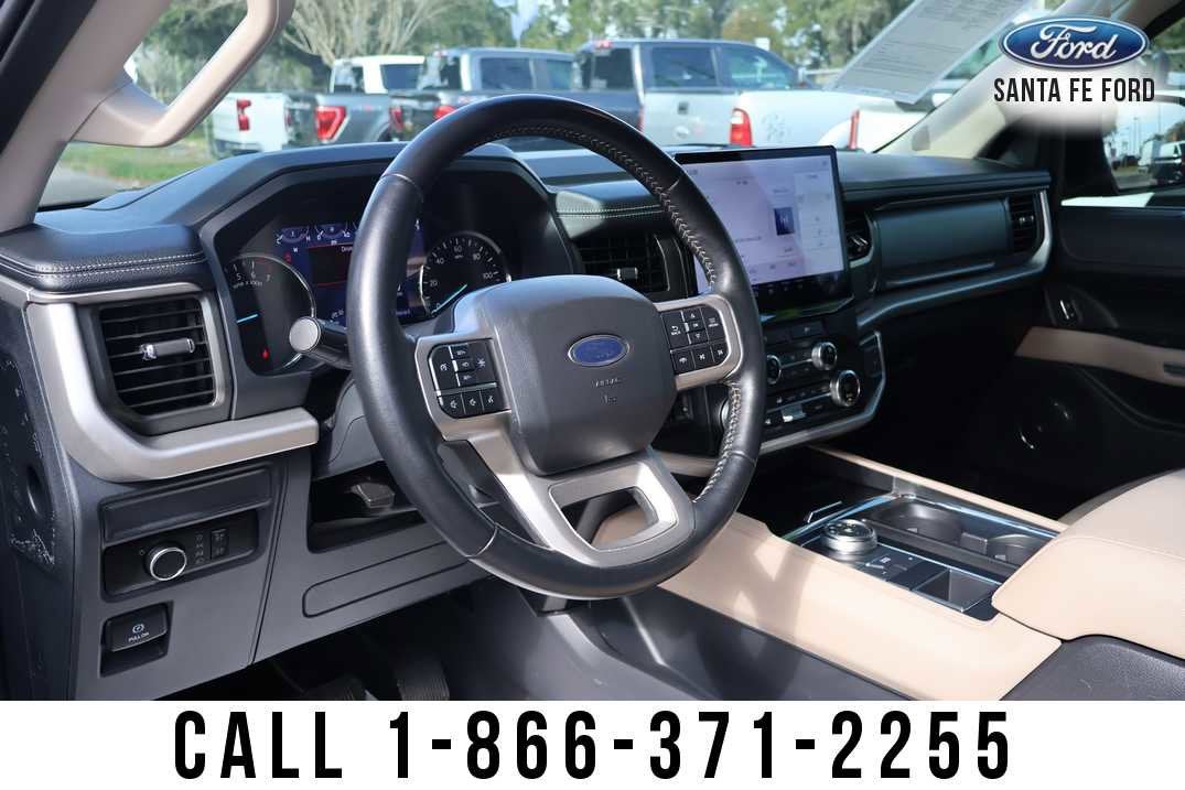 2024 Ford Expedition XLT