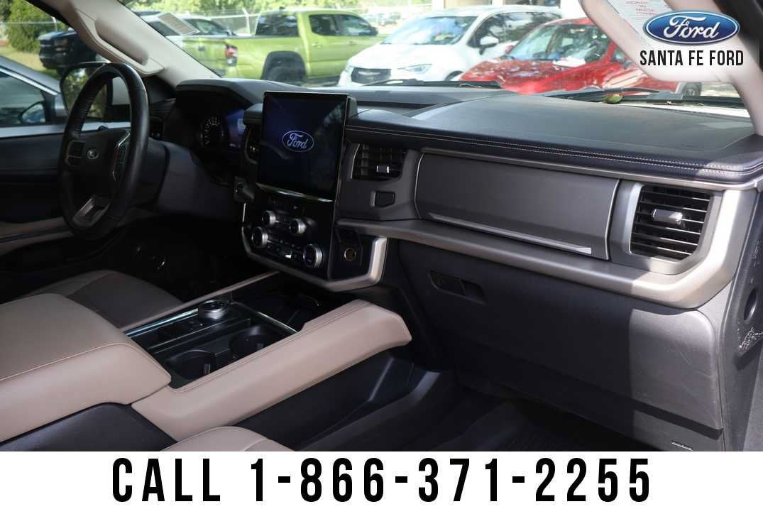 2024 Ford Expedition XLT