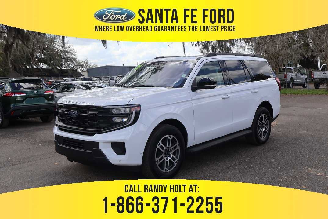 2025 Ford Expedition Active