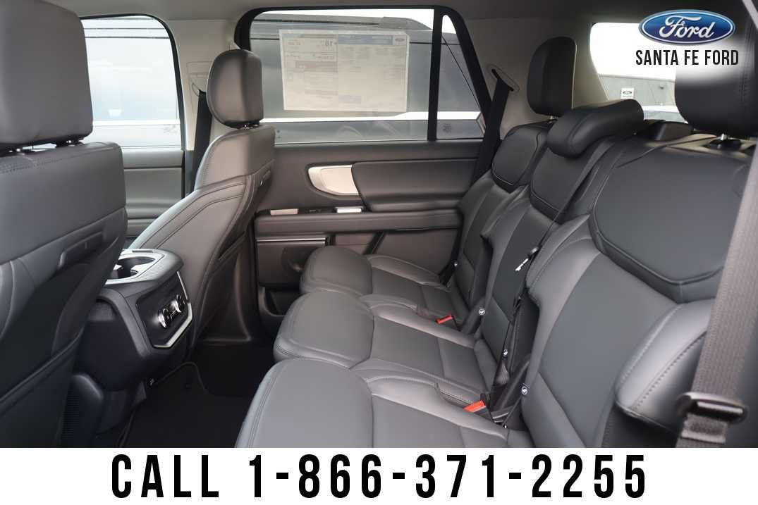 2027 Ford Expedition Active