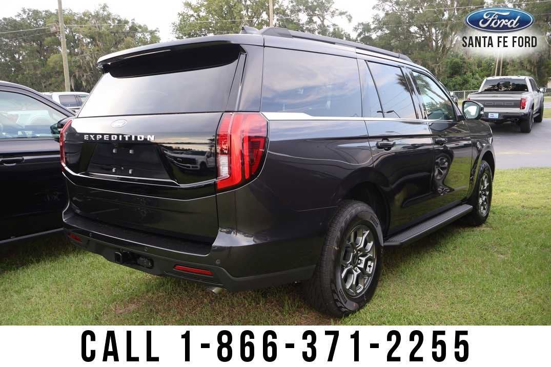 2027 Ford Expedition Active