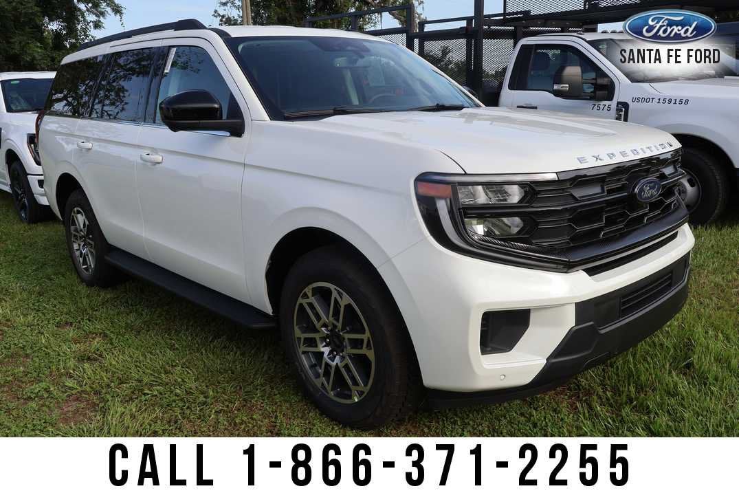 2026 Ford Expedition Active