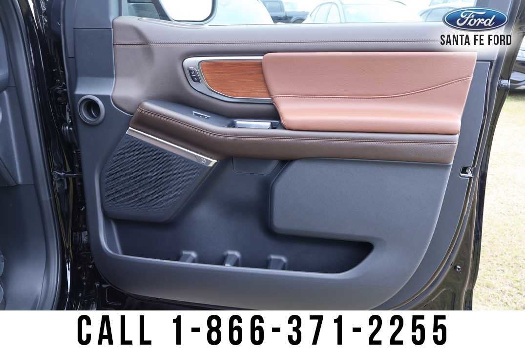 2025 Ford Expedition King Ranch