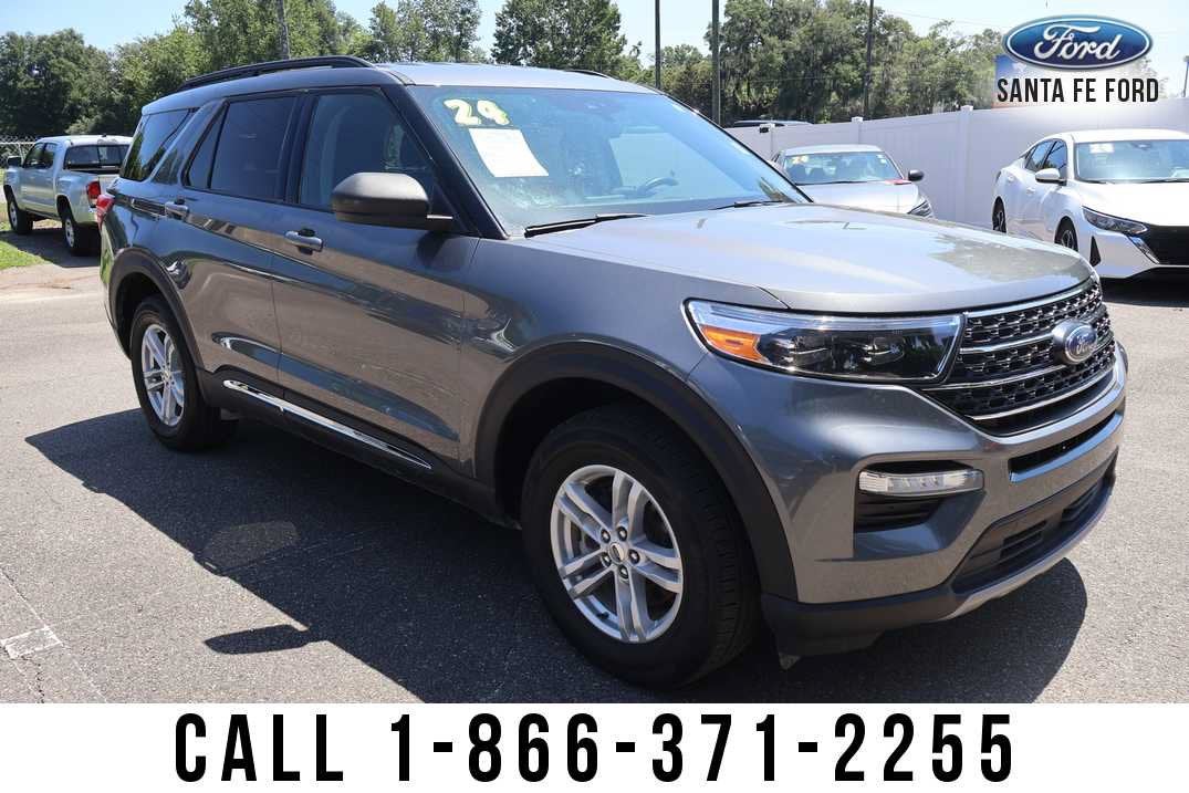 2024 Ford Explorer XLT
