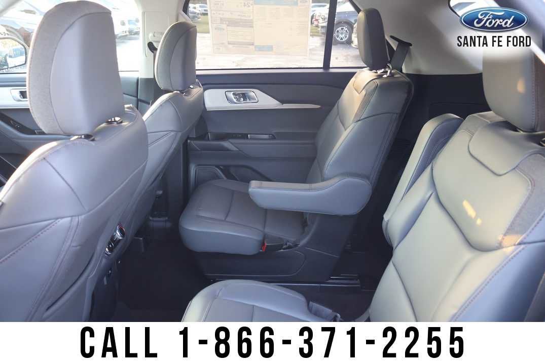 2026 Ford Explorer Active (100A)