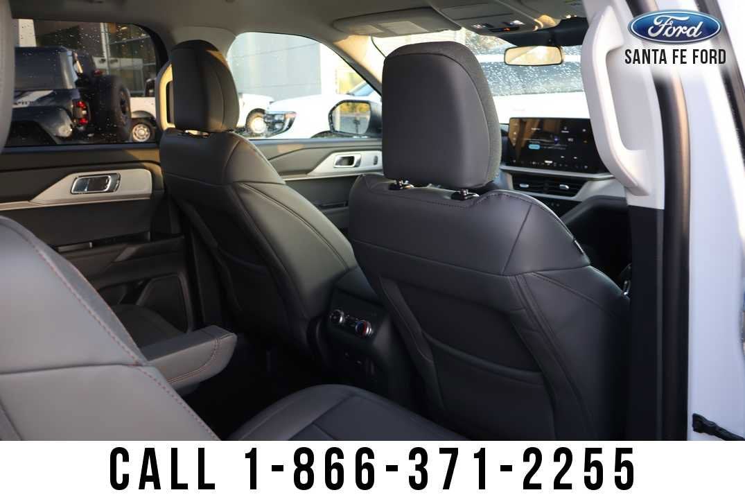 2026 Ford Explorer Active (100A)